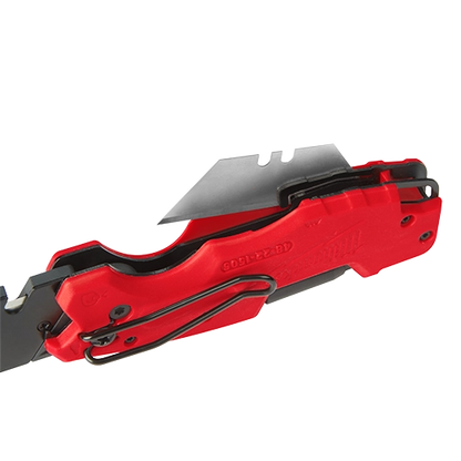 Milwaukee FASTBACK™ 6IN1 Folding Utility Knife
