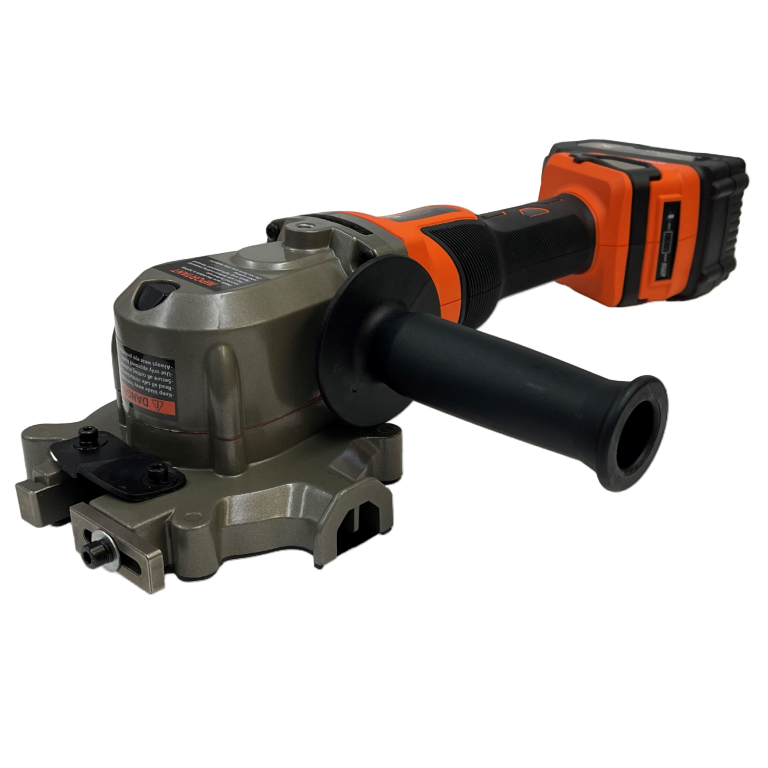 BNCE-20-24V Cordless Cutting Edge Saw (#6 Bar)